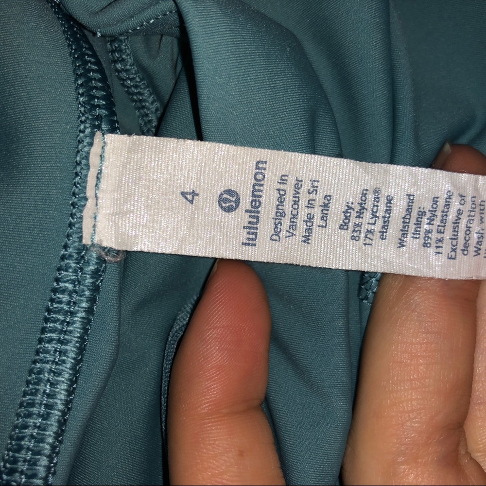 NEW pacific breeze lululemon leggings - Picture 4 of 7